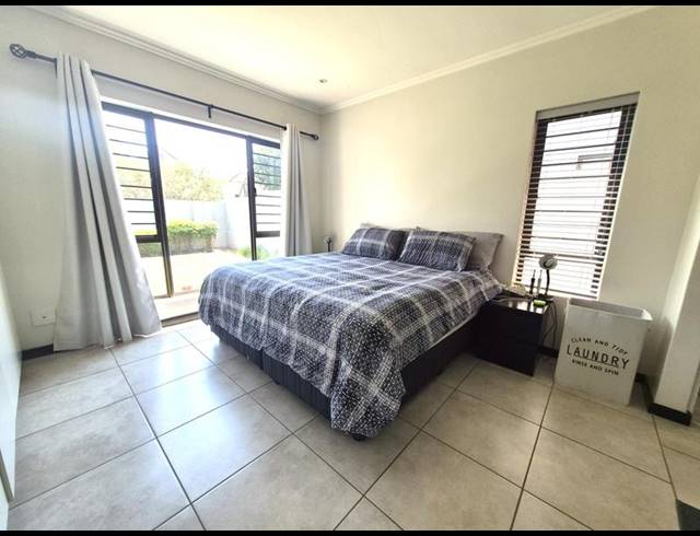 2 BEDROOM APARTMENT FOR SALE IN BARBEQUE DOWNS